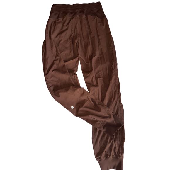 LULULEMON DANCE STUDIO JOGGERS PANTS size 4 - Picture 3 of 4